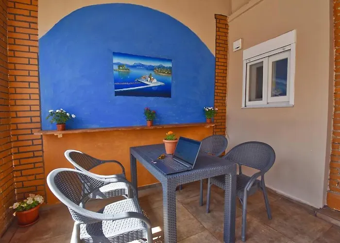 Casa Vyron *