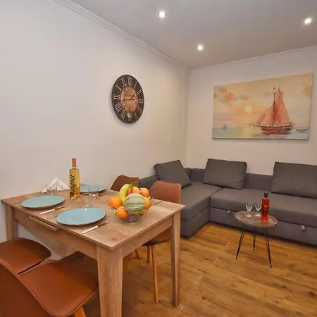 Casa Vyron Apartament Ýpsos