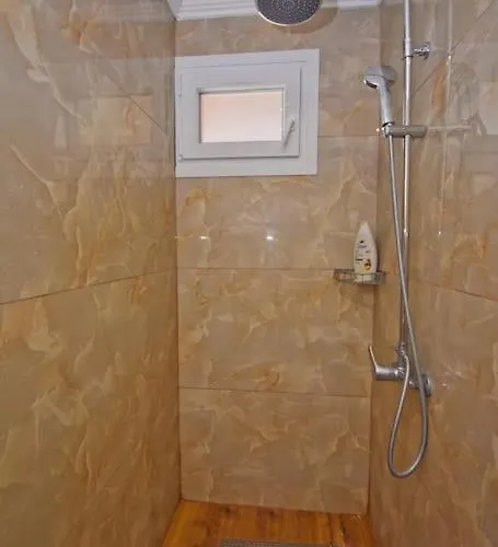 Casa Vyron Apartmán Ipsos